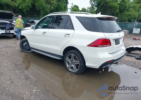 2017 Mercedes-Benz Gle 350 4Matic z USA, uszkodzony, nr VIN 4JGDA5HB0HA924277